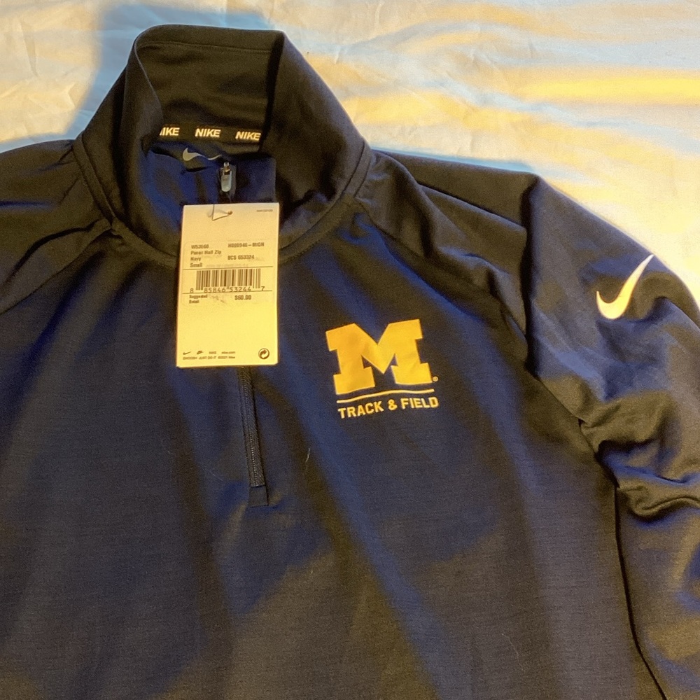 NWT Nike Navy University of Michigan Blue Track & Field Pullover - Picture 2 of 5